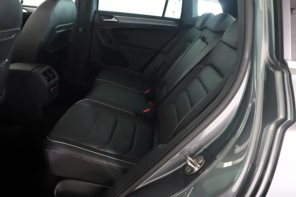 Used 2019 Volkswagen Tiguan R-Line Grey - Interior and Exterior details 13