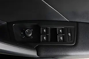 Used 2019 Volkswagen Tiguan R-Line Grey - Interior and Exterior details 18