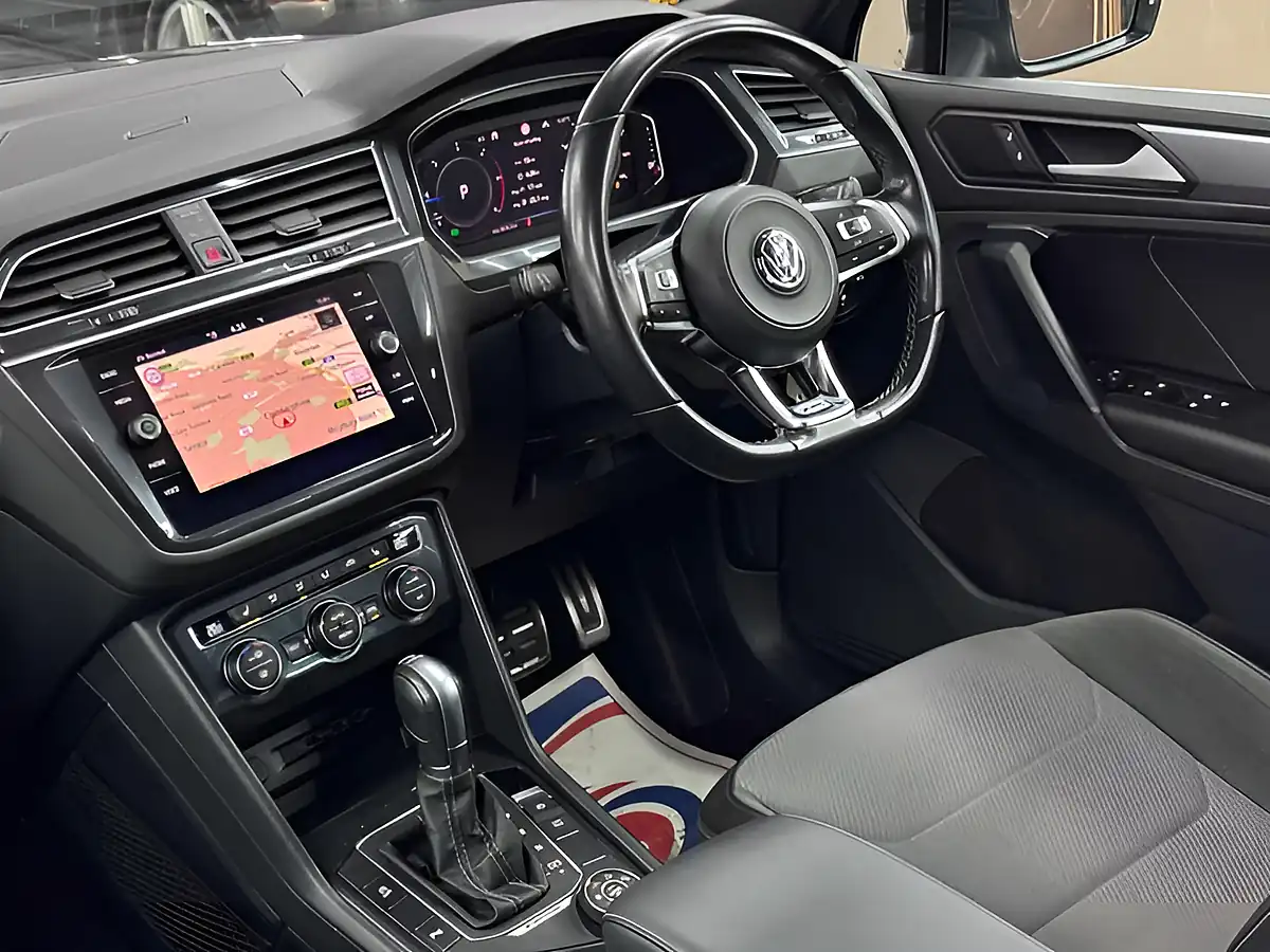 Used 2019 Volkswagen Tiguan R-Line Grey - Interior and Exterior details 14