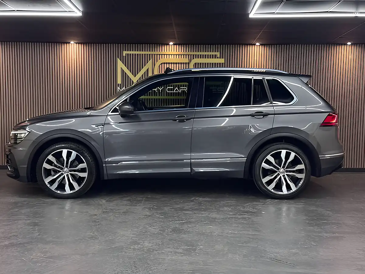 Used 2019 Volkswagen Tiguan R-Line Grey - Interior and Exterior details 8