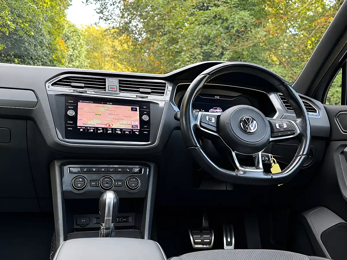 Used 2019 Volkswagen Tiguan R-Line Indium Grey - Interior and Exterior details 19