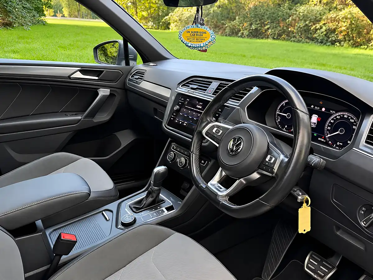 Used 2019 Volkswagen Tiguan R-Line Indium Grey - Interior and Exterior details 2