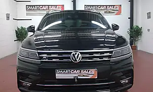 Used 2019 Volkswagen Tiguan R Line Metallic Black - Interior and Exterior details 4