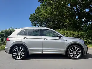 Used 2019 Volkswagen Tiguan R-Line Silver - Interior and Exterior details 6