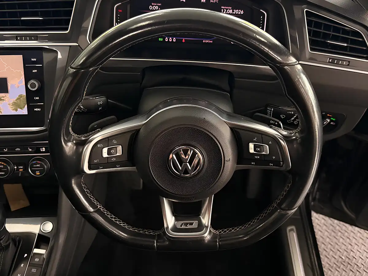 Used 2019 Volkswagen Tiguan R-Line Tech Black - Interior and Exterior details 12