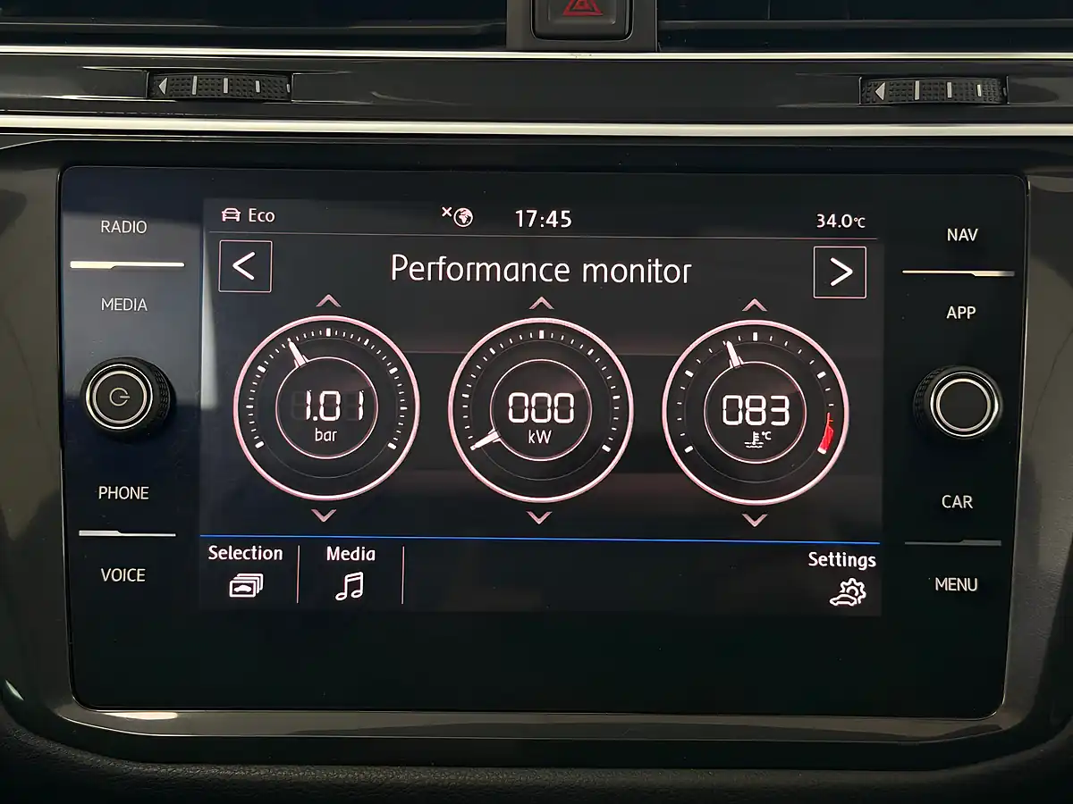 Used 2019 Volkswagen Tiguan R-Line Tech Black - Interior and Exterior details 15