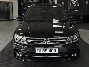 Used 2019 Volkswagen Tiguan R-Line Tech Black - Interior and Exterior details 5