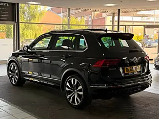 Used 2019 Volkswagen Tiguan R-Line Tech Black - Interior and Exterior details 6