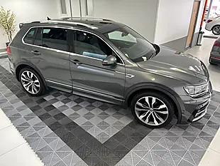 Used 2019 Volkswagen Tiguan R-Line Tech Grey - Interior and Exterior details 6