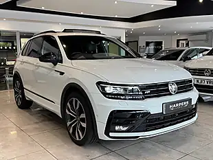 Used 2019 Volkswagen Tiguan R-Line Tech - Interior and Exterior details 9
