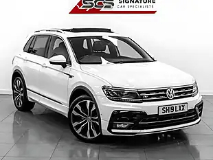 Used 2019 Volkswagen Tiguan R-Line Tech Pure White - Interior and Exterior details 7