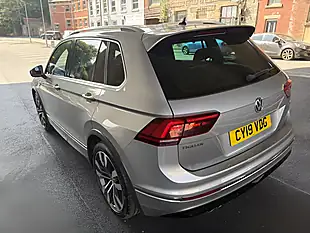 Used 2019 Volkswagen Tiguan R-Line Tech Silver - Interior and Exterior details 10