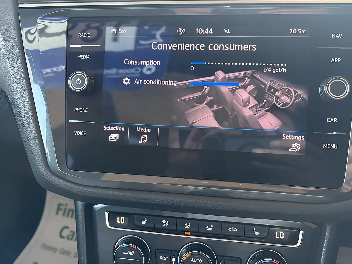 Used 2019 Volkswagen Tiguan R-Line Tech Silver - Interior and Exterior details 18