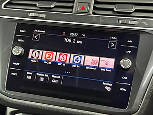 Used 2019 Volkswagen Tiguan R-Line Tech Silver - Interior and Exterior details 15
