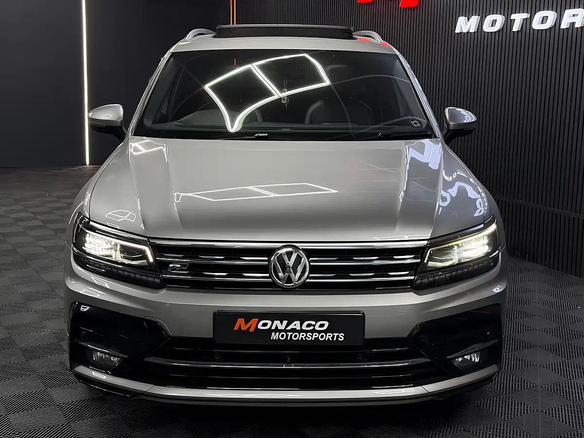 Used 2019 Volkswagen Tiguan R-Line Tech Silver - Interior and Exterior details 4