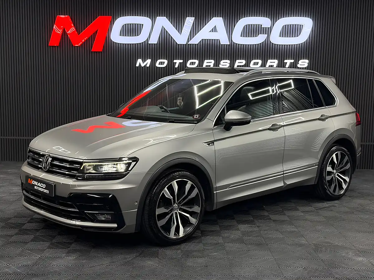 Used 2019 Volkswagen Tiguan R-Line Tech Silver - Interior and Exterior details 5