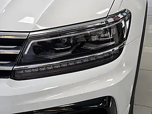 Used 2019 Volkswagen Tiguan R-Line Tech White - Interior and Exterior details 14