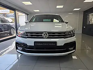 Used 2019 Volkswagen Tiguan R-Line Tech White - Interior and Exterior details 17