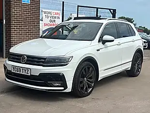 Used 2019 Volkswagen Tiguan R-Line Tech White - Interior and Exterior details 3