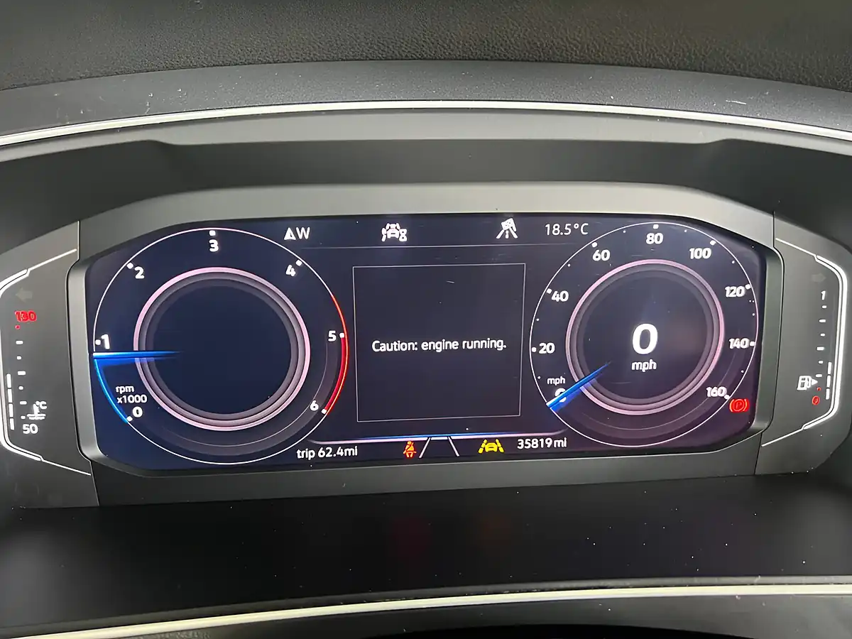 Used 2019 Volkswagen Tiguan R-Line Tech White - Interior and Exterior details 16