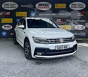 Used 2019 Volkswagen Tiguan R-Line Tech White - Interior and Exterior details 4