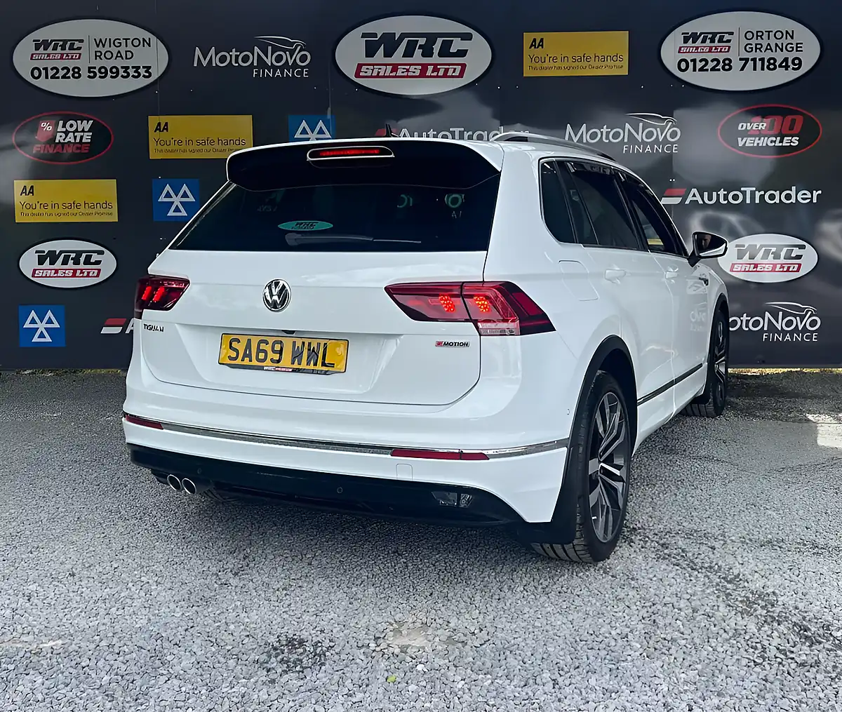 Used 2019 Volkswagen Tiguan R-Line Tech White - Interior and Exterior details 6