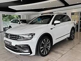 Used 2019 Volkswagen Tiguan R-Line Tech White - Interior and Exterior details 3