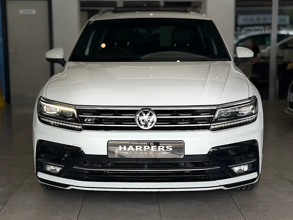 Used 2019 Volkswagen Tiguan R-Line Tech White - Interior and Exterior details 2