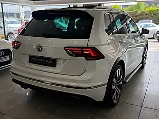 Used 2019 Volkswagen Tiguan R-Line Tech White - Interior and Exterior details 8