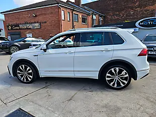 Used 2019 Volkswagen Tiguan R-Line Tech White - Interior and Exterior details 6