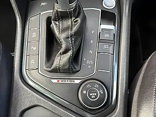 Used 2019 Volkswagen Tiguan R-Line Tech White - Interior and Exterior details 12