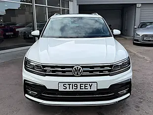 Used 2019 Volkswagen Tiguan R-Line Tech White - Interior and Exterior details 3
