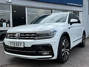 Used 2019 Volkswagen Tiguan R-Line Tech White - Interior and Exterior details 4
