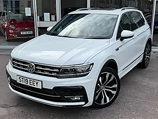 Used 2019 Volkswagen Tiguan R-Line Tech White - Interior and Exterior details 6