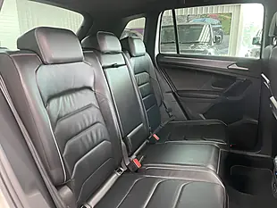 Used 2019 Volkswagen Tiguan R-Line Tech White - Interior and Exterior details 13