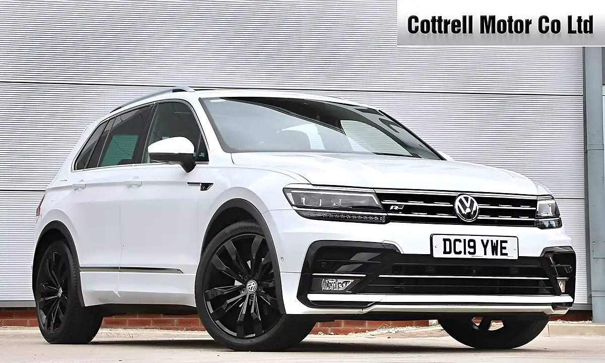 Used 2019 Volkswagen Tiguan R-Line Tech White - Front View