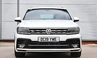Used 2019 Volkswagen Tiguan R-Line Tech White - Interior and Exterior details 5
