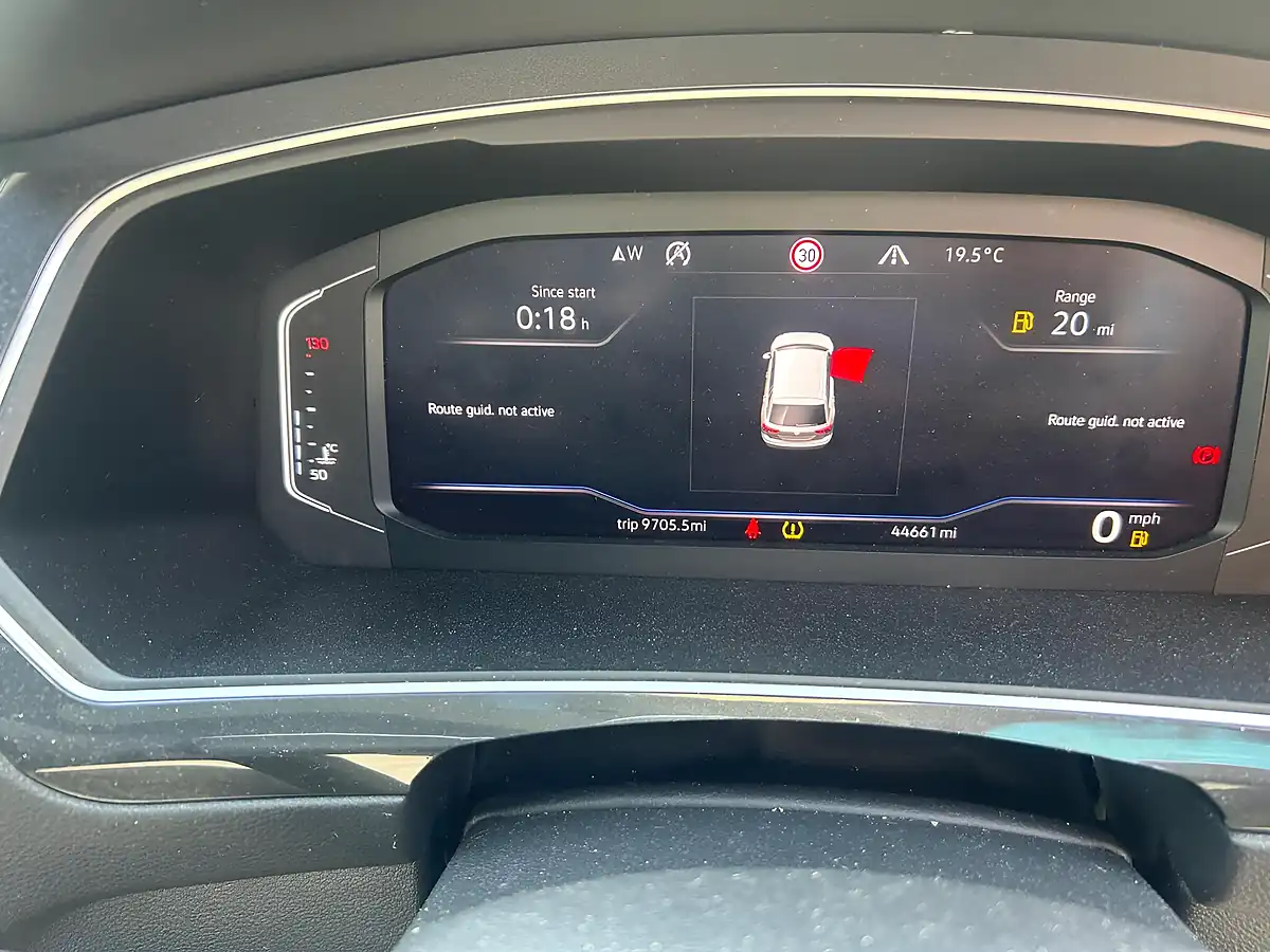 Used 2019 Volkswagen Tiguan R-Line White - Interior and Exterior details 11
