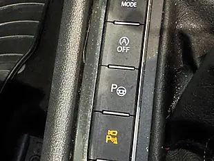 Used 2019 Volkswagen Tiguan R-Line White - Interior and Exterior details 18