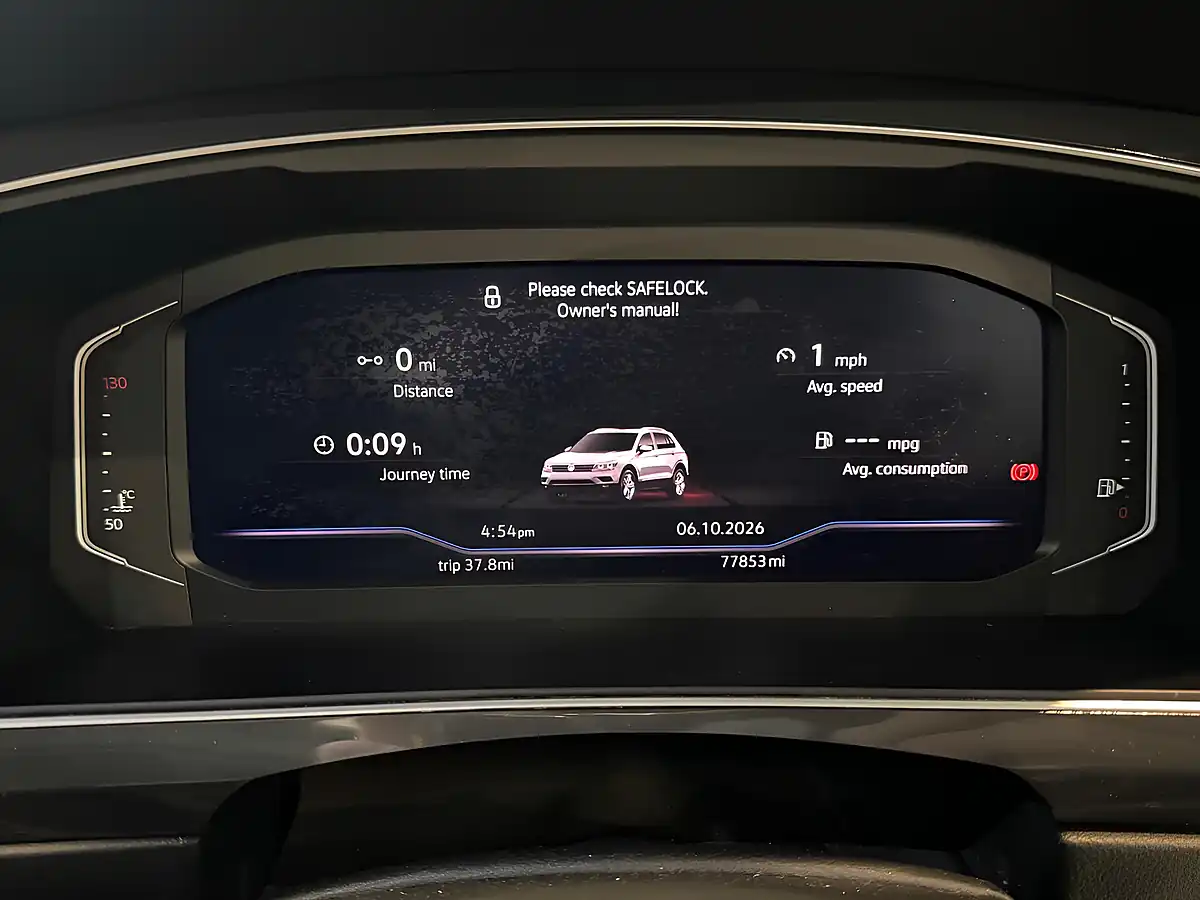 Used 2019 Volkswagen Tiguan R-Line White - Interior and Exterior details 19