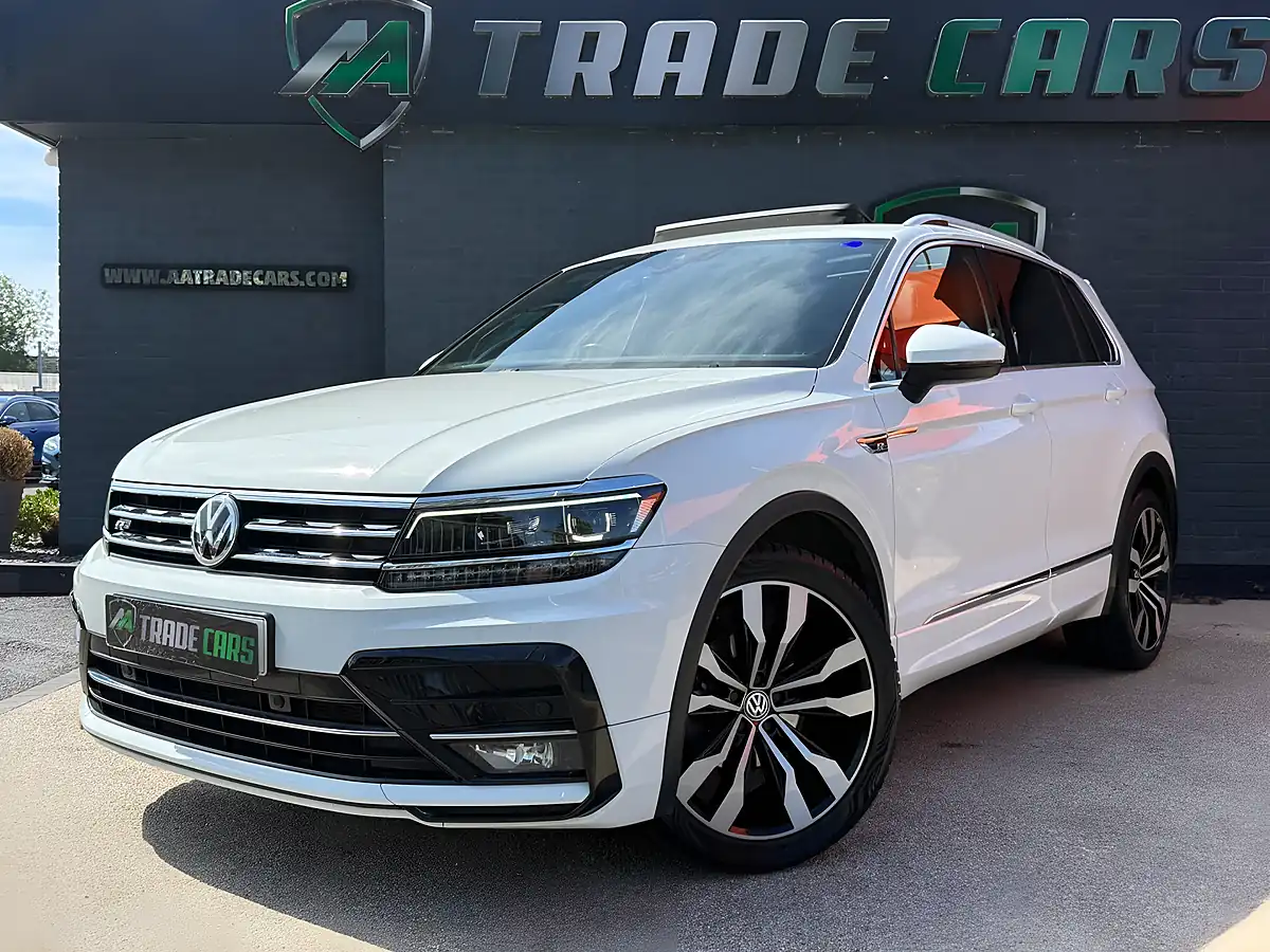 Used 2019 Volkswagen Tiguan R-Line White - Interior and Exterior details 3