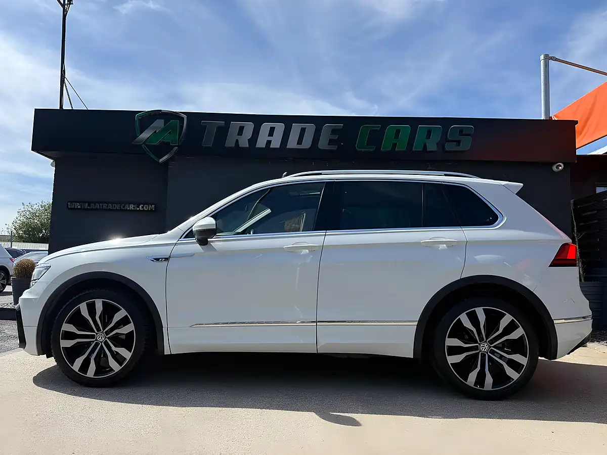 Used 2019 Volkswagen Tiguan R-Line White - Interior and Exterior details 4