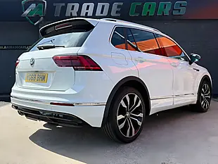 Used 2019 Volkswagen Tiguan R-Line White - Interior and Exterior details 9
