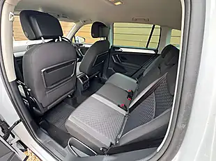 Used 2019 Volkswagen Tiguan Se Nav Silver - Interior and Exterior details 19