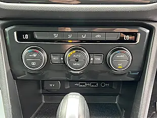 Used 2019 Volkswagen Tiguan Se Navigation Grey - Interior and Exterior details 16