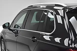 Used 2019 Volkswagen Tiguan Sel Black - Interior and Exterior details 11