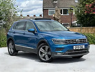 Used 2019 Volkswagen Tiguan Sel Blue - Interior and Exterior details 8