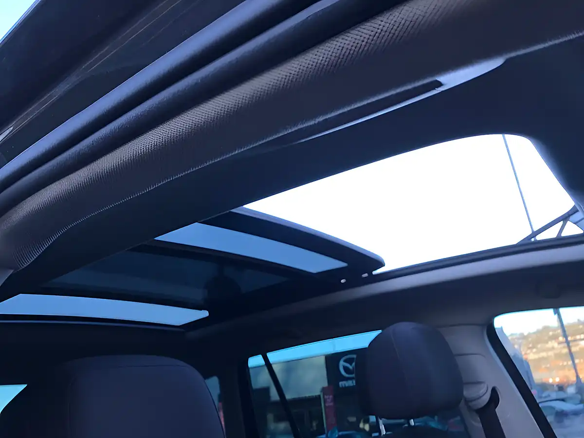 Used 2019 Volkswagen Tiguan Sel Urano Grey - Interior and Exterior details 2