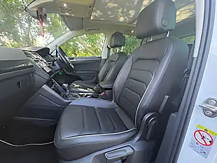 Used 2019 Volkswagen Tiguan Sel White - Interior and Exterior details 12