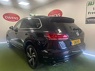 Used 2019 Volkswagen Touareg R-Line Tech Black - Interior and Exterior details 2